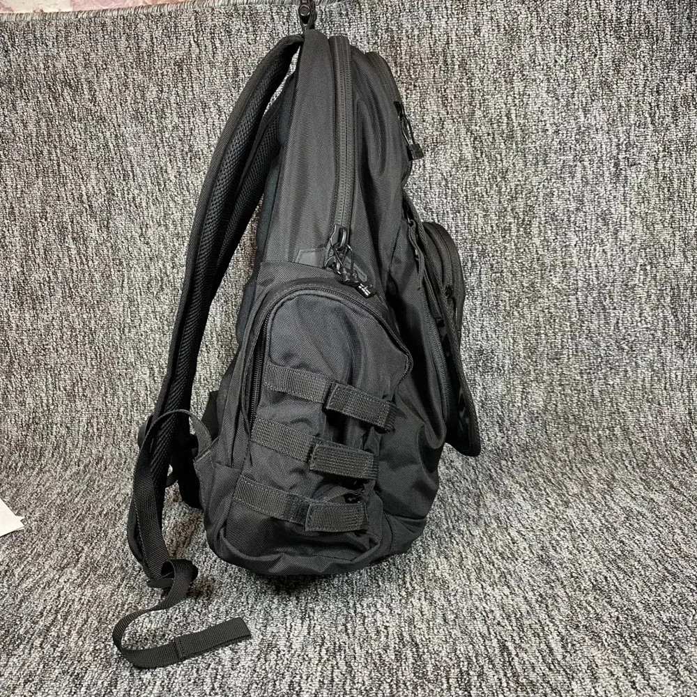 Oakley VSL Icon Backpack Blackout FOS901774 NWT Laptop Tactical Travel Bag 150